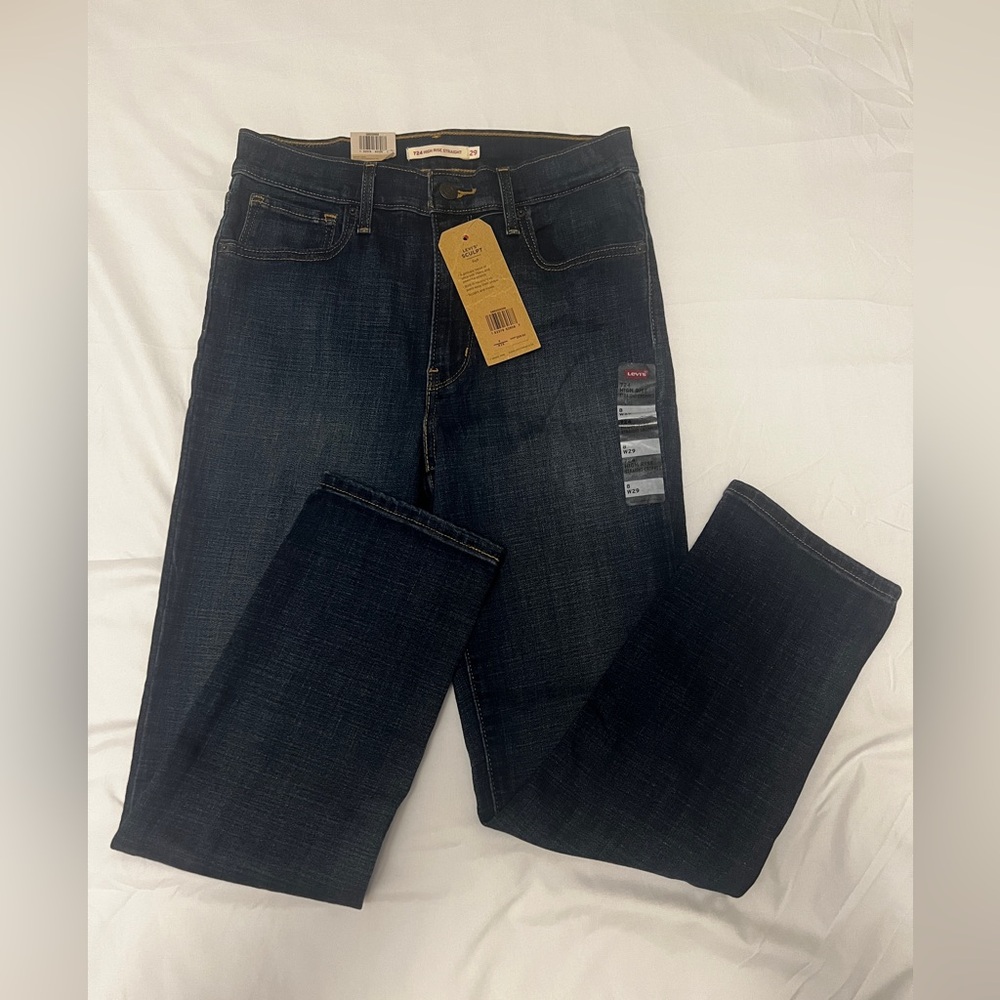 Levi's High Rise Women's Jeans in Dark Indigo